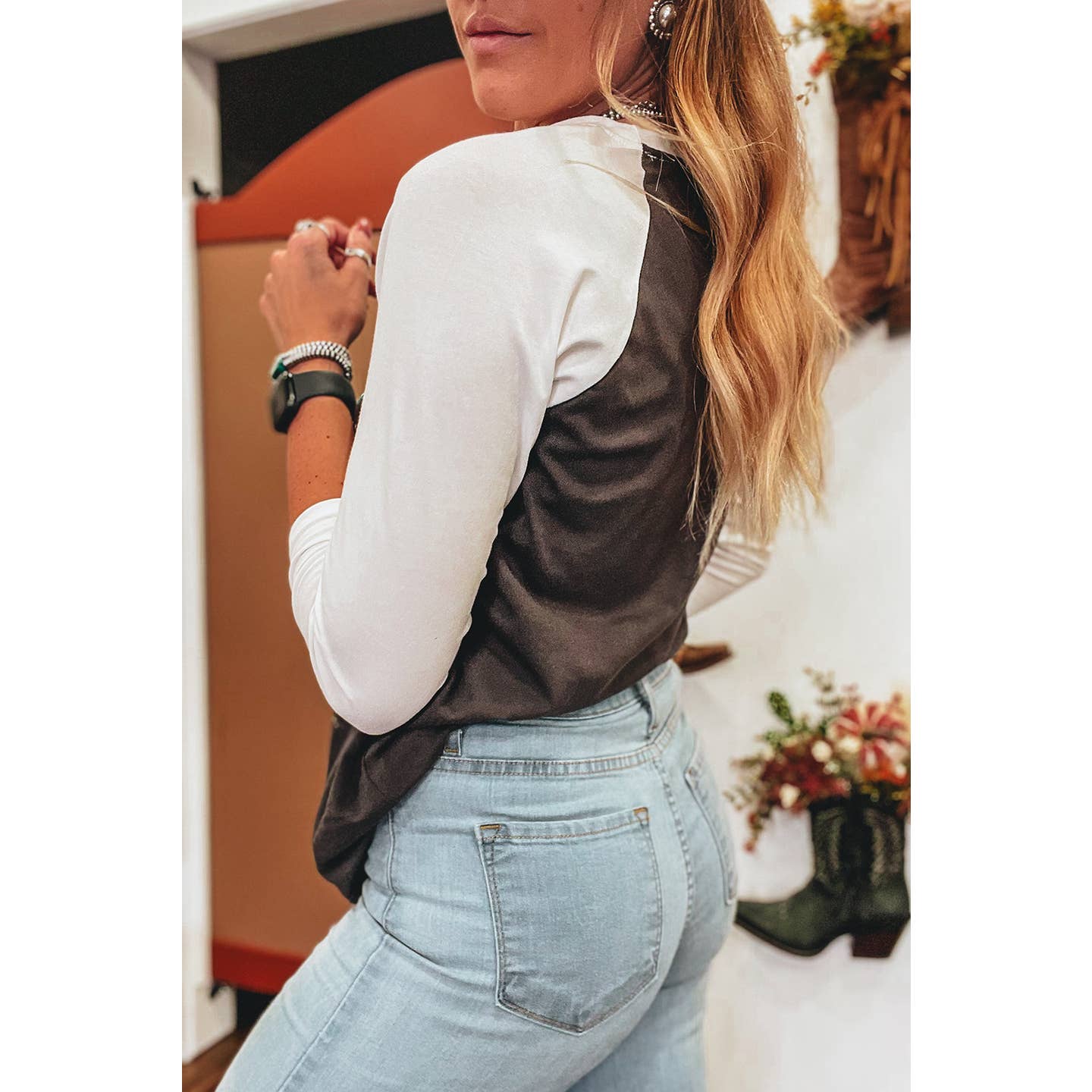 Yee Haw Go-To Top